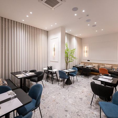 11Suites Aigio Dış mekan fotoğraf