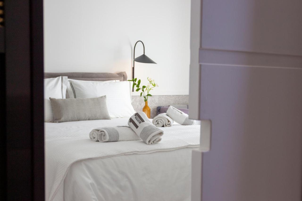 11Suites Aigio Dış mekan fotoğraf
