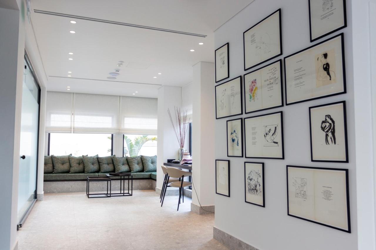 11Suites Aigio Dış mekan fotoğraf