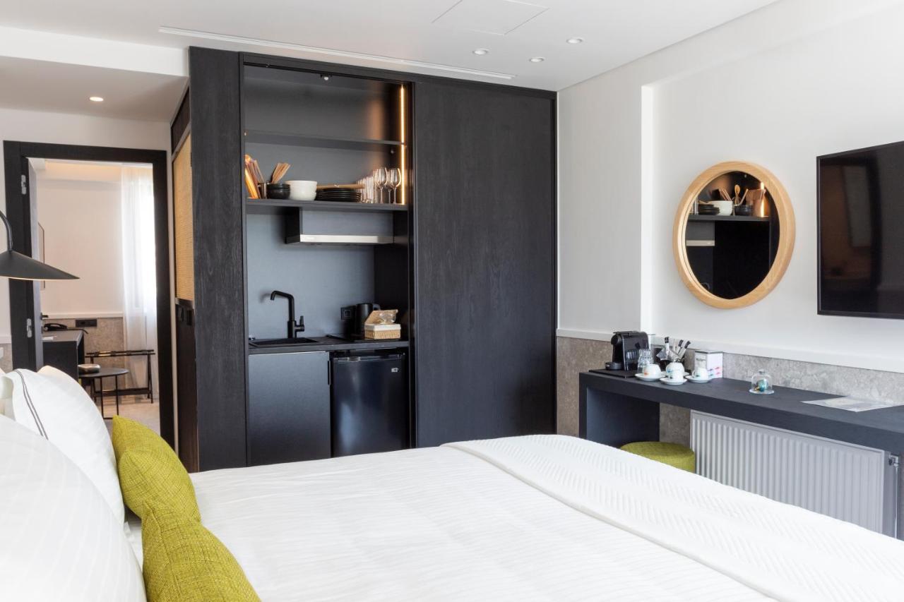 11Suites Aigio Dış mekan fotoğraf