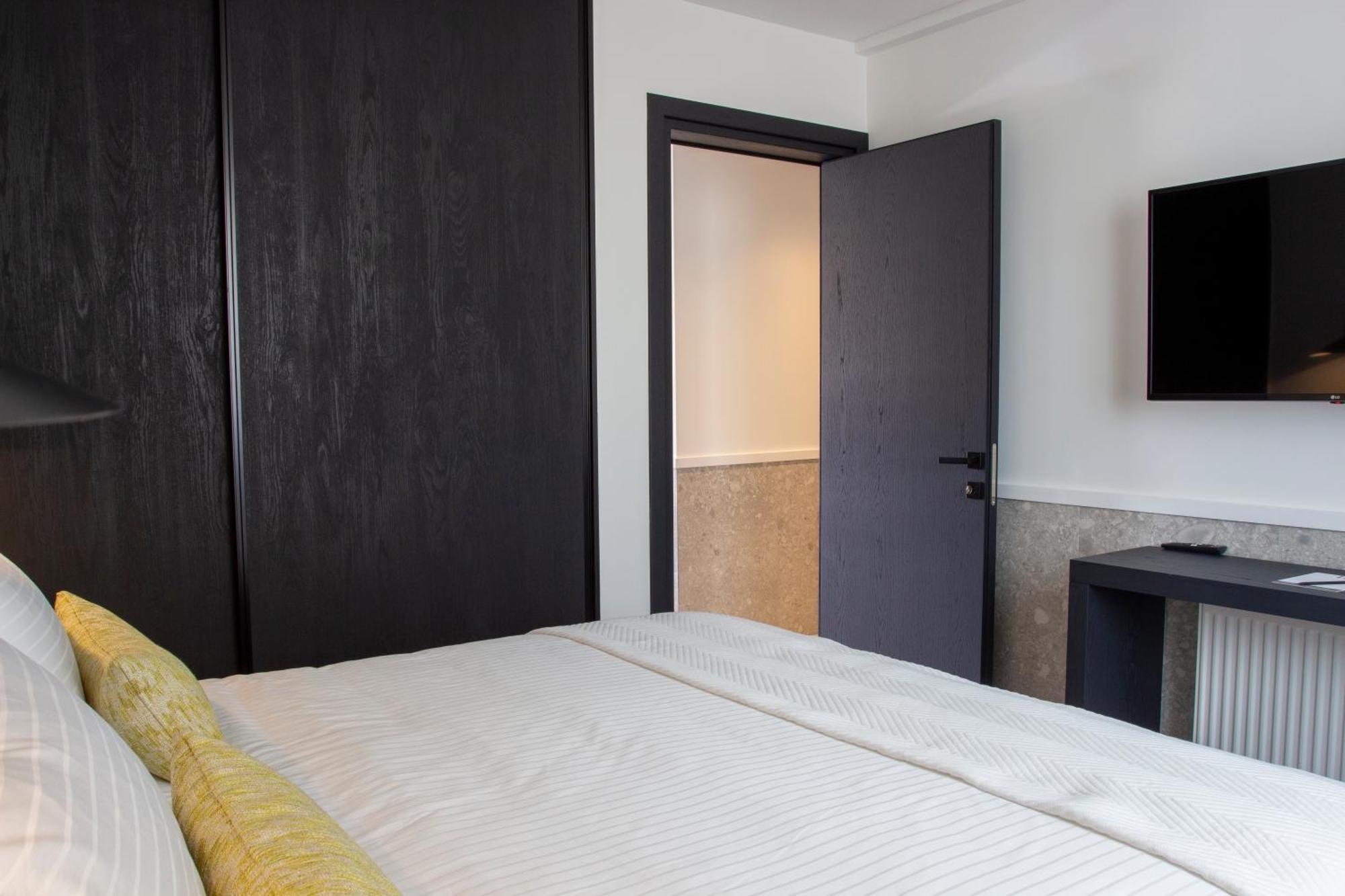 11Suites Aigio Oda fotoğraf
